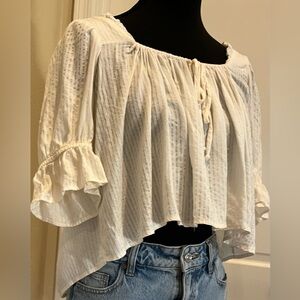 Urban Outfitters Cream colored Ruffled Women's Cropped Blouse